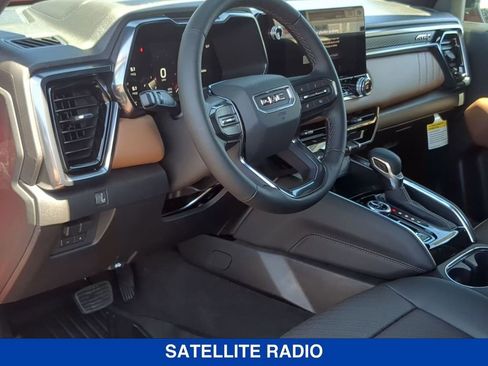 New 2026 GMC Canyon AT4 w/ Technology Plus Package AWD/4WD image 11