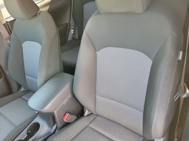 Used 2024 Kia Soul LX FWD image 7