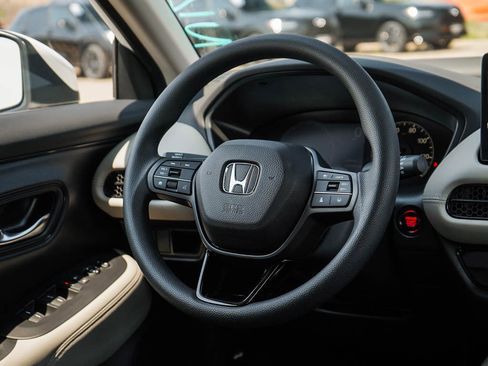 New 2026 Honda HR-V LX image 14