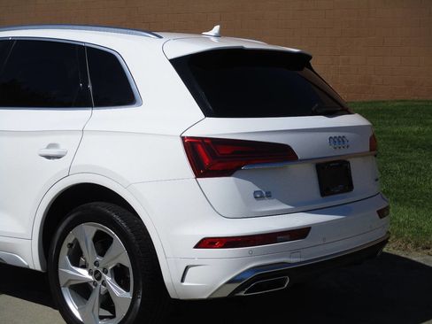 Used 2023 Audi Q5 2.0T Premium Plus w/ Premium Plus Package AWD/4WD image 54