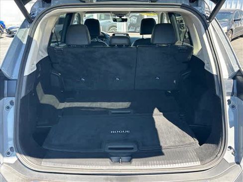 Used 2022 Nissan Rogue SL w/ SL Premium Package FWD image 26