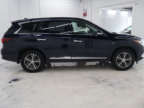Used 2019 INFINITI QX60 Pure AWD/4WD image 12