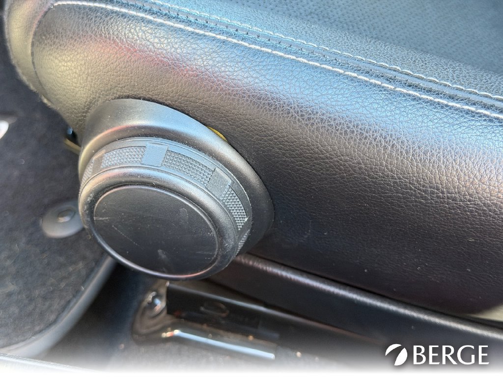 Used 2022 MAZDA MX-5 Miata Grand Touring RWD image 40