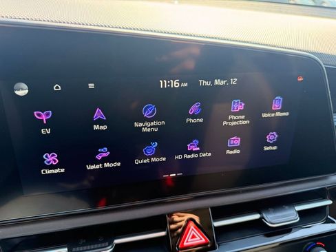 New 2026 Kia Niro Wave FWD image 17