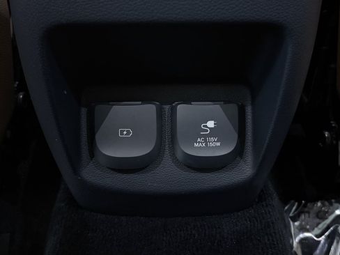 Used 2024 Genesis GV80 3.5T w/ Prestige Package AWD/4WD image 37
