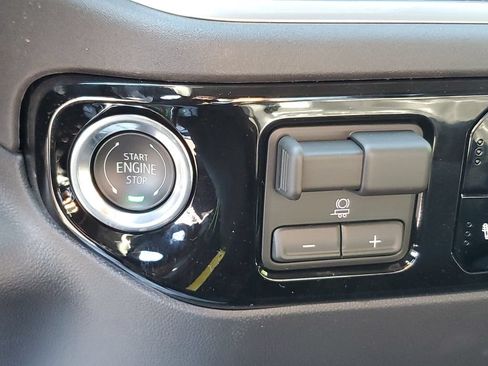 New 2026 Chevrolet Silverado 1500 LT AWD/4WD image 28