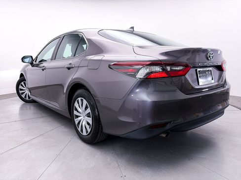 Used 2021 Toyota Camry LE w/ Audio Upgrade Package FWD image 2