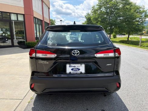 Used 2024 Toyota Corolla Cross L AWD/4WD image 6