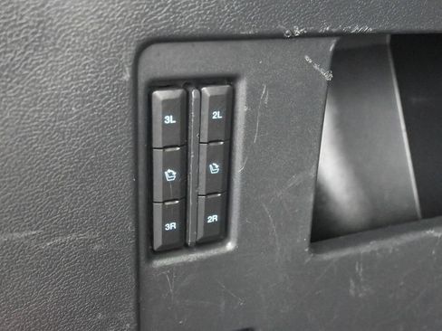 Used 2023 Ford Expedition XLT RWD image 24