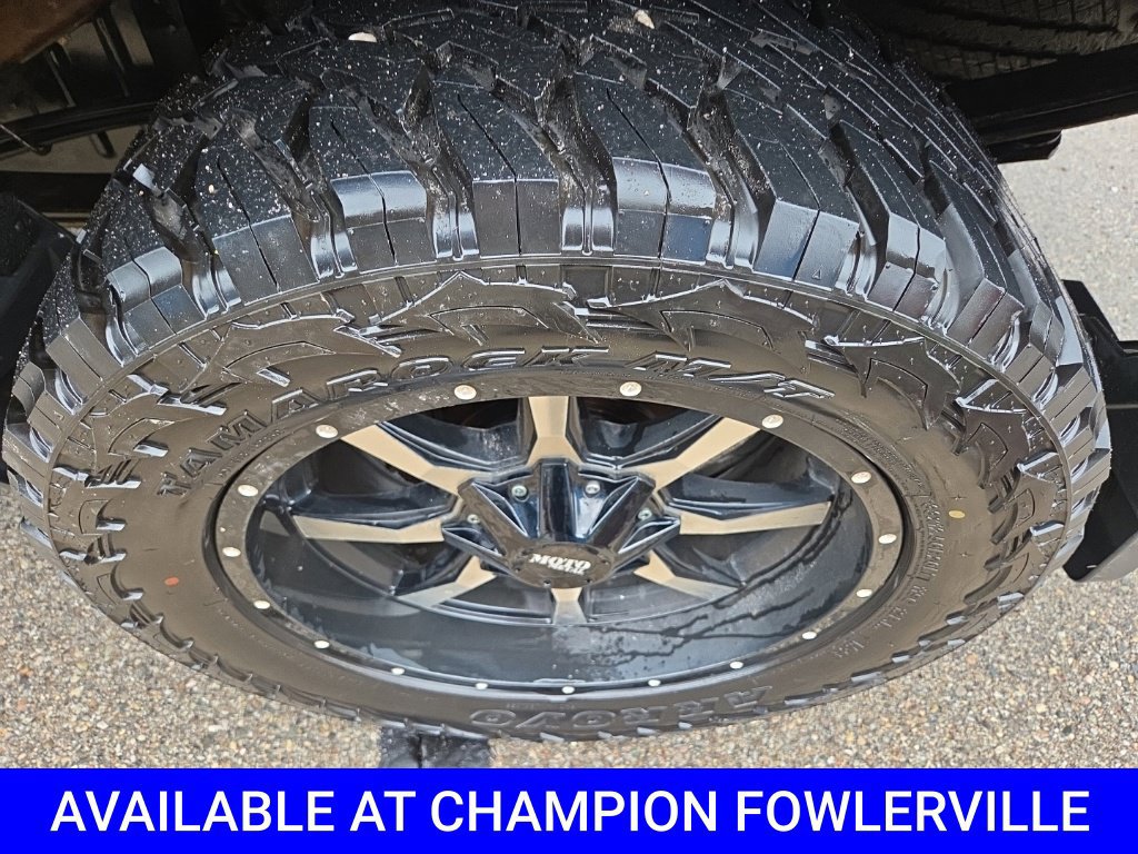 Used 2017 Chevrolet Silverado 1500 LT w/ All Star Edition AWD/4WD image 12
