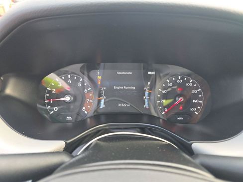 Used 2025 Jeep Compass Limited AWD/4WD image 3