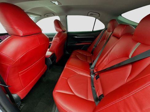 Used 2024 Toyota Camry SE w/ Blackout Package (TMS) image 15