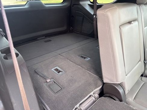 Used 2021 Chevrolet Tahoe LT image 8