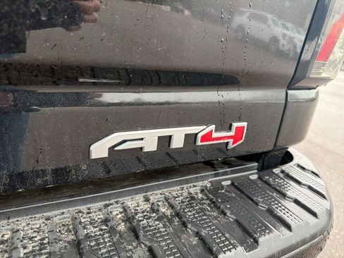 Used 2025 GMC Sierra 2500 AT4 w/ AT4 Premium Plus Package image 6