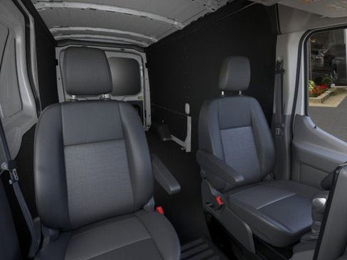 New 2026 Ford Transit 250 148 Medium Roof w/ Load Area Protection Package RWD image 31