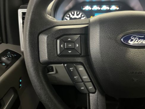 Used 2020 Ford F150 XLT image 47