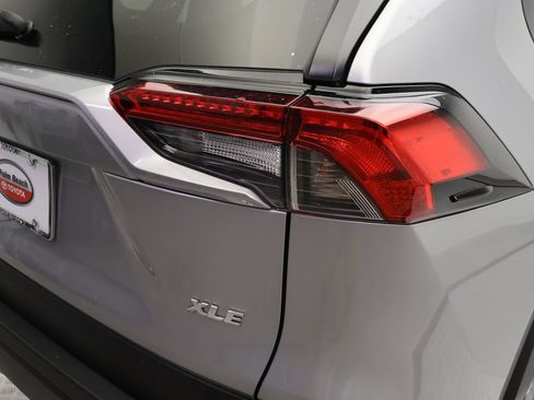 Certified 2025 Toyota RAV4 XLE FWD image 9