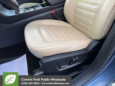 Used 2019 Ford Edge SEL w/ Equipment Group 201A image 26