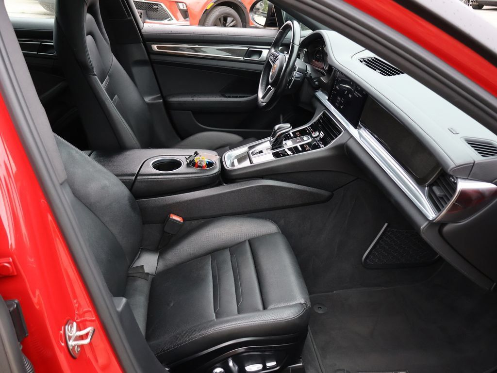 Used 2018 Porsche Panamera 4S AWD/4WD image 8