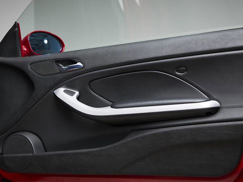 Used 2004 BMW M3 Base 2dr Coupe image 85