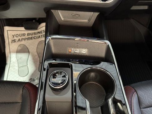 New 2026 Chevrolet Equinox RS w/ LPO, Floor Liner Package image 21