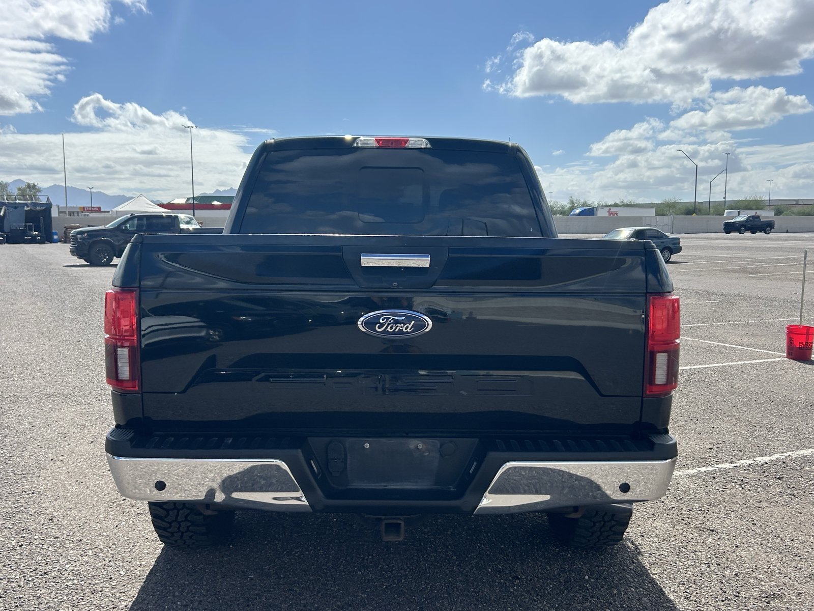 Used 2018 Ford F150 XLT w/ Equipment Group 302A Luxury AWD/4WD image 4