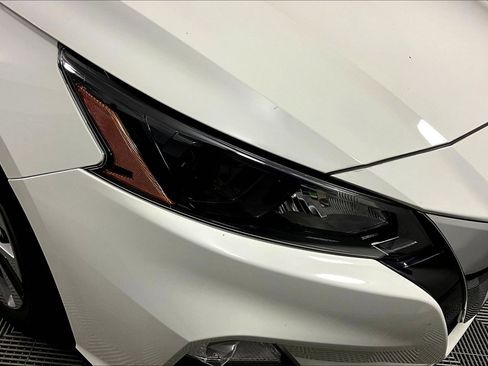 Certified 2022 Nissan Altima 2.5 S w/ Driver Assist Package FWD image 31