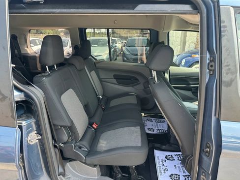 Used 2022 Ford Transit Connect XL FWD image 11