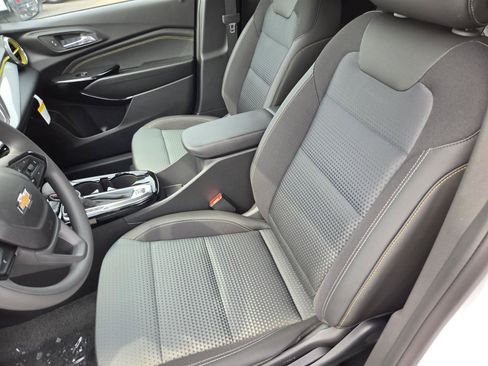 New 2026 Chevrolet Trax LT FWD image 15