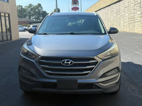 Used 2016 Hyundai Tucson SE w/ Option Group 02 AWD/4WD image 3