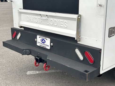 Used 2020 Ford F250 XL w/ STX Appearance Package image 13