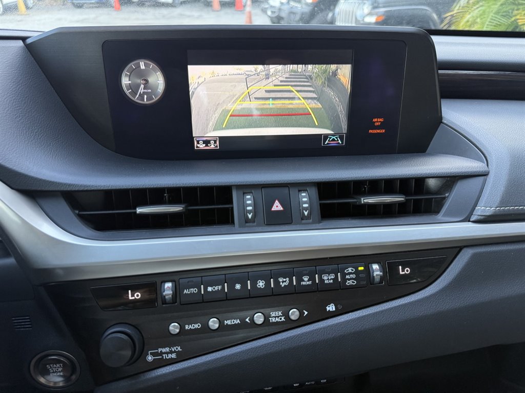 Used 2020 Lexus ES 350 w/ Premium Package FWD image 28