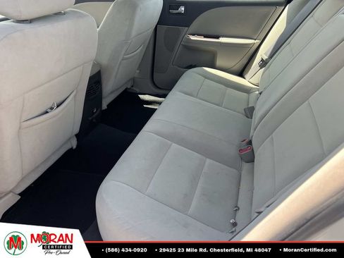 Used 2009 Ford Taurus SEL FWD image 12