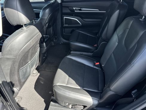 Used 2021 Kia Telluride S image 21