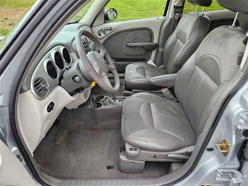 Used 2001 Chrysler PT Cruiser image 11