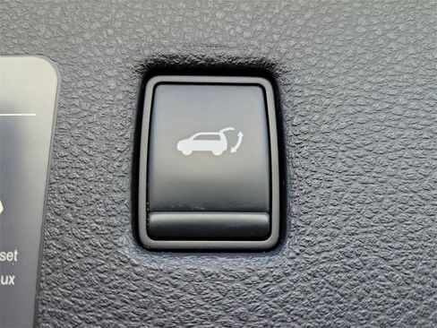 Used 2021 INFINITI QX50 Luxe image 14