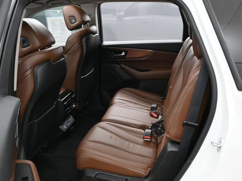 Used 2022 Acura MDX SH-AWD w/ Technology Package image 35