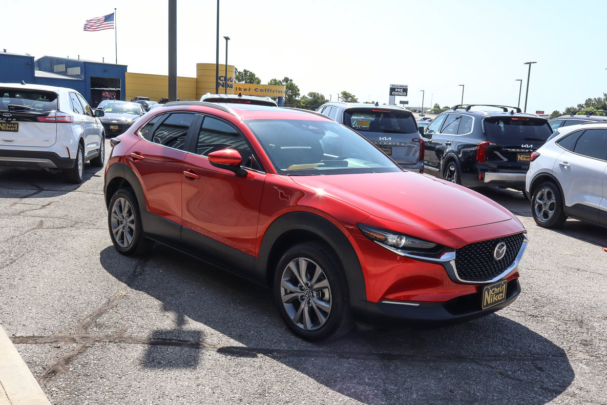 Used 2025 MAZDA CX-30 AWD 2.5 S w/ Preferred Package image 3