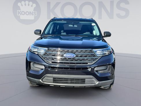 Used 2023 Ford Explorer XLT image 11