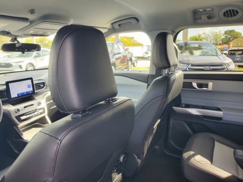 Used 2023 Ford Explorer XLT w/ Equipment Group 202A image 26