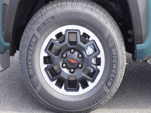 New 2025 Toyota 4Runner TRD Off-Road image 7