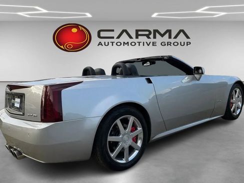 Used 2004 Cadillac XLR RWD image 5