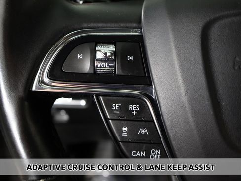 Used 2022 Lincoln Nautilus Reserve w/ Equipment Group 201A AWD/4WD image 6