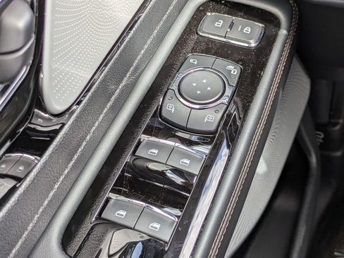 New 2026 Lincoln Aviator Reserve AWD/4WD image 25