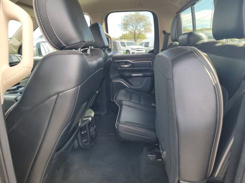 Used 2019 RAM 1500 Laramie image 12