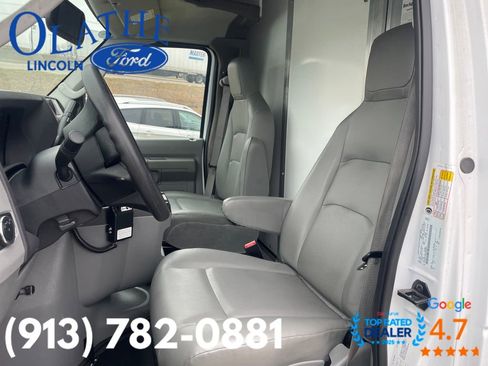 Used 2025 Ford E-450 and Econoline 450 Super Duty w/ Power Equipment Group image 5