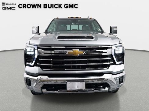Used 2024 Chevrolet Silverado 2500 LTZ w/ LTZ Premium Package AWD/4WD image 2