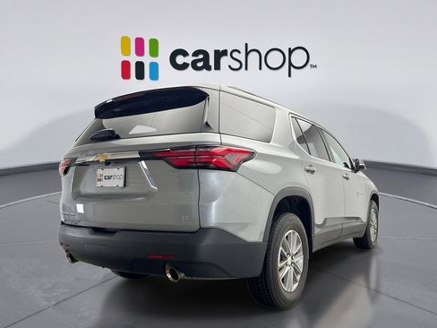 Used 2023 Chevrolet Traverse LT AWD/4WD image 5