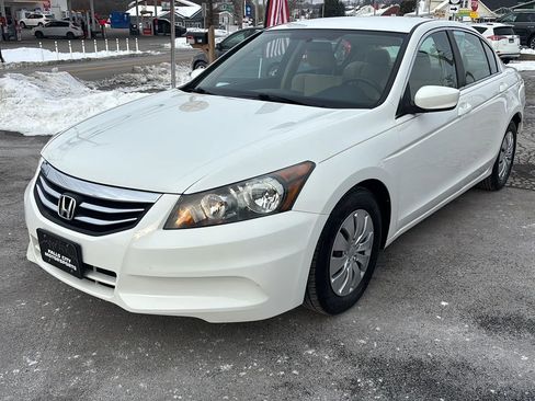 Used 2012 Honda Accord LX image 3