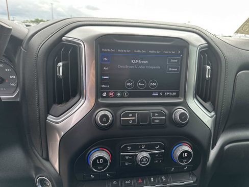 Used 2022 Chevrolet Silverado 1500 RST AWD/4WD image 20